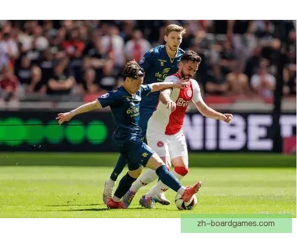 阿尔克马尔女足战平乌德勒支女足精彩对决终1比1